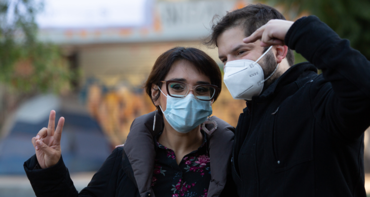 Boric por Karina Oliva: “Una persona que está cuestionada de esta manera no cuenta con mi apoyo”