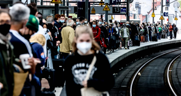 Cuarta ola de una pandemia que no da tregua Los factores que disparan los contagios en Alemania
