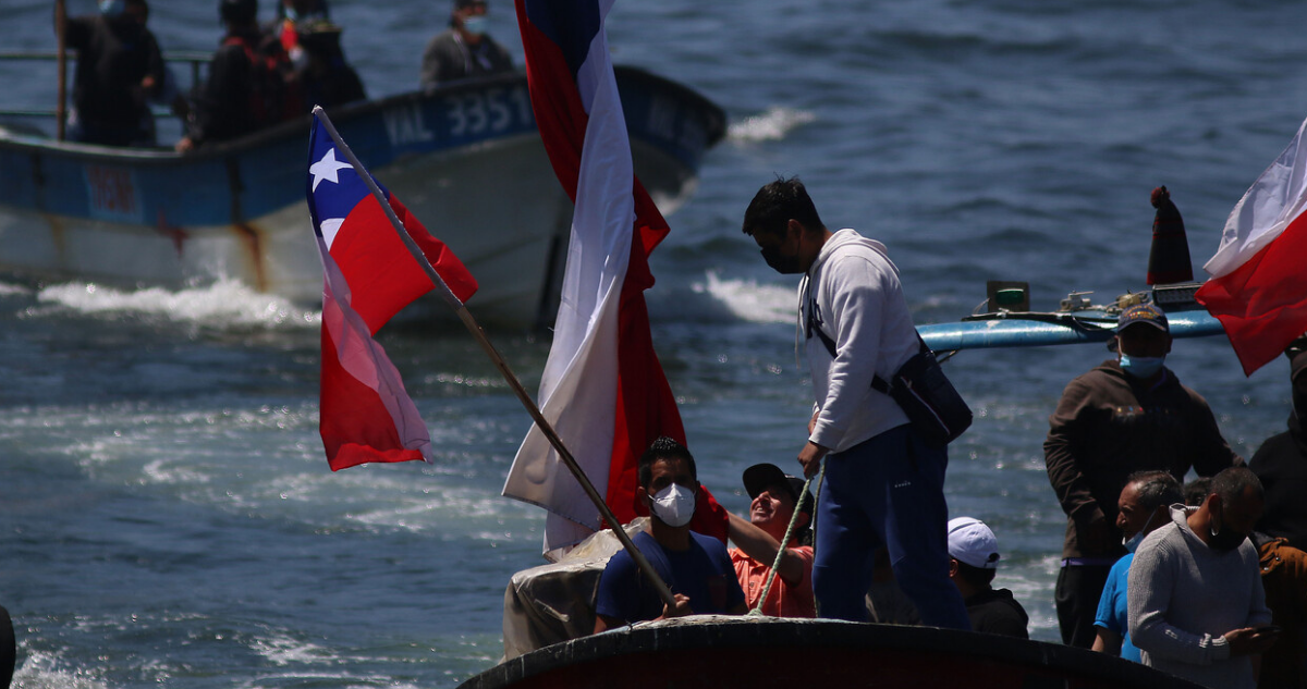 Pescadores en bote