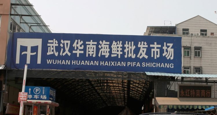 Mercado pesquero de Huanan, en Wuhan.