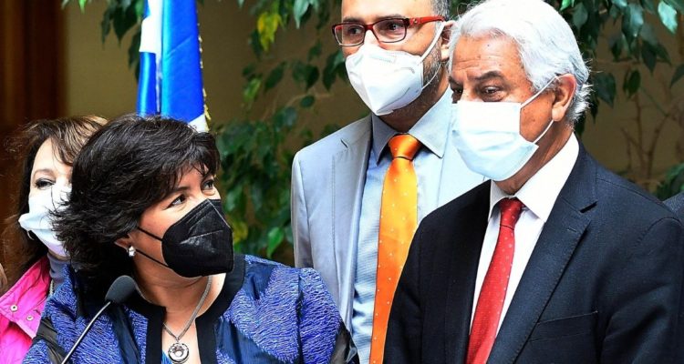 Provoste anuncia que Naranjo encabezará campaña en Maule