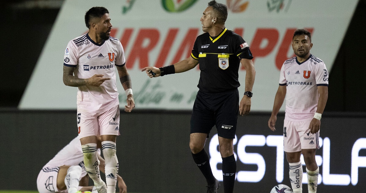 Ramón Arias ante Ñublense.