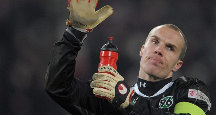 Robert Enke jugando por Hannover.