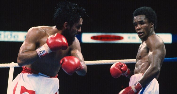 Roberto Durán (izquierda) vs Sugar Ray Leonard.