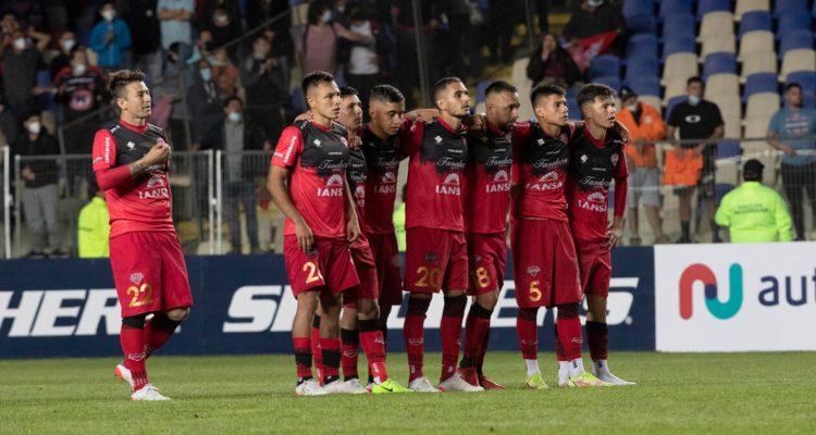 Roberto Gutierrez en la polémica: no habría querido patear penal en Ñublense ante la UC