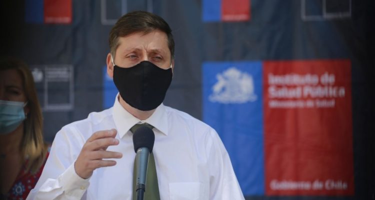 ISP autoriza Sinovac ente 3 y 6 años