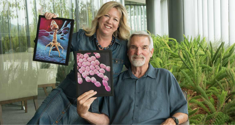 Tom Patterson y su esposa | UC San Diego News Center