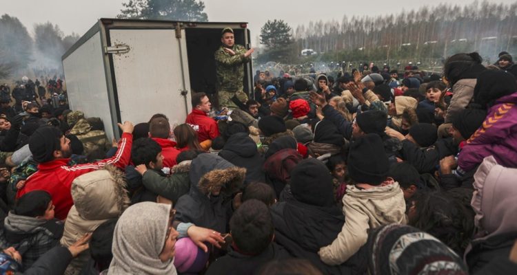 Migrantes en la región de Grodno, Bielorrusia.