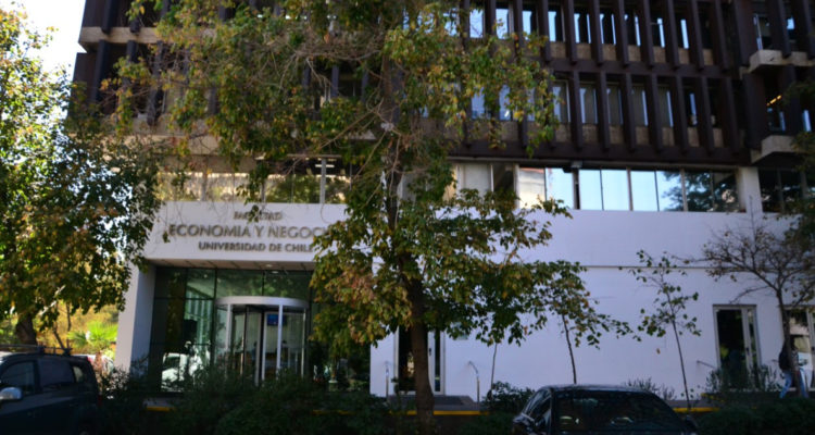 Facultad de Economía y Negocios de U. de Chile