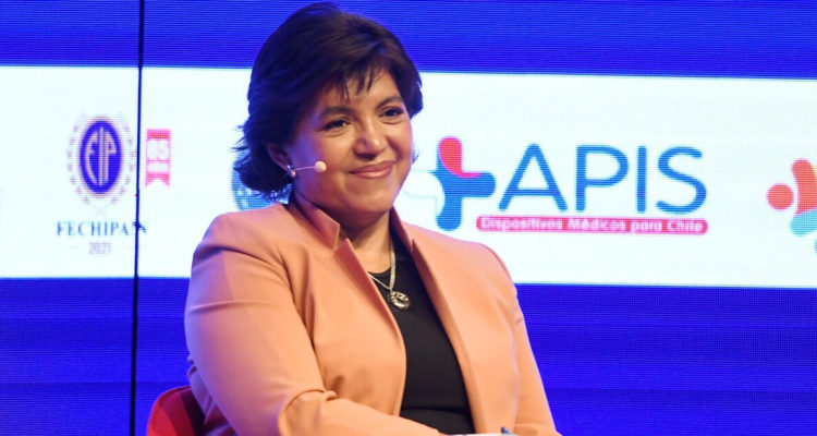 Provoste da negativo a PCR y emplaza a Boric