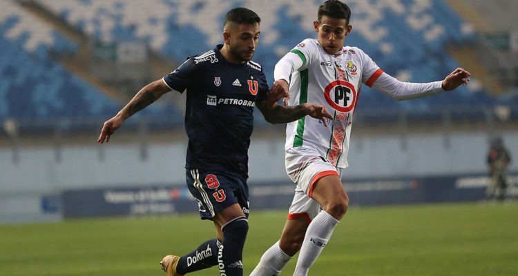 Yonathan Andía ante Cobresal.