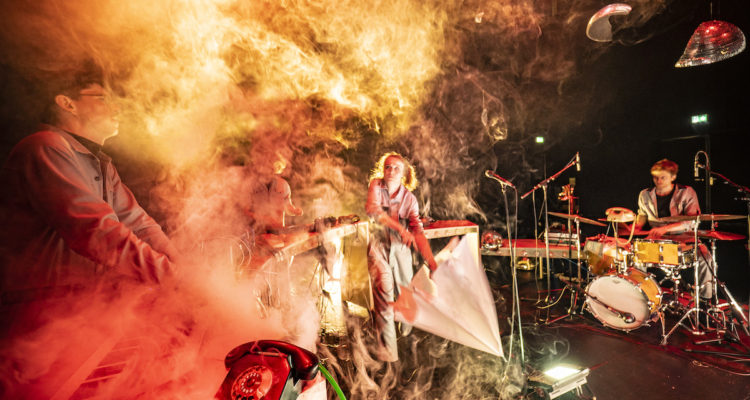 performance dream machine en vivo