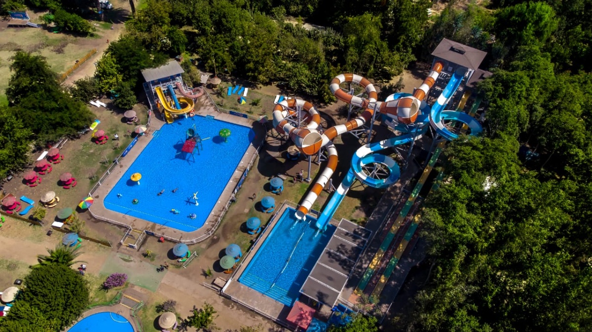 Las piscinas para capear el calor en la región Metropolitana