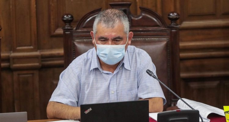 coordinador comisión pueblos indígenas