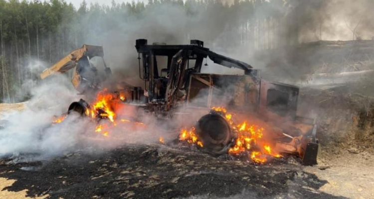 Ataque incendiario en Fresia.