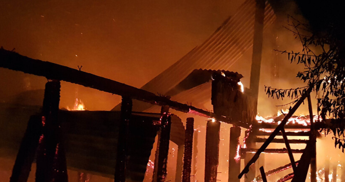 Ataque incendiario en Cañete.