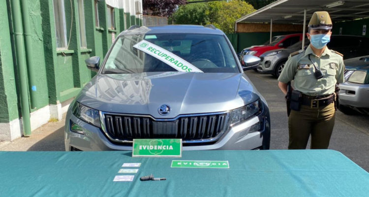 Carabineros de Los Ángeles recuperó vehículo robado en Santiago hace más de un año