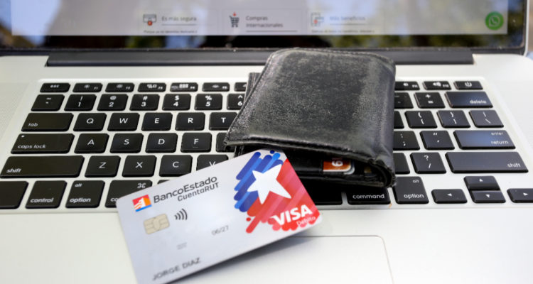 BancoEstado solicita nuevo plazo para renovar tarjetas CuentaRUT tras término del proceso