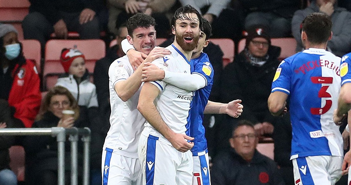 Brereton Díaz fue clave en gol del Blackburn.