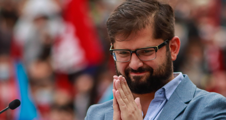 Boric por pregunta del test de drogas