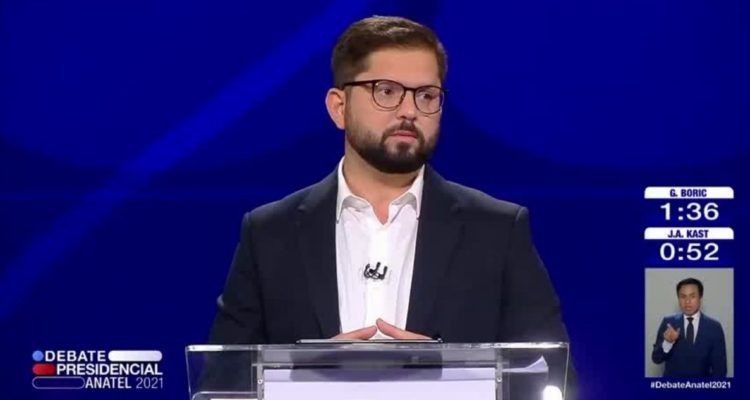 Boric emplaza a Kast por Johannes Kaiser