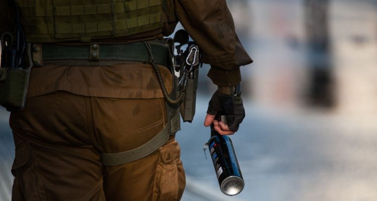 Carabinero formalizado por veaciones contra 7 jóvenes en Paillaco