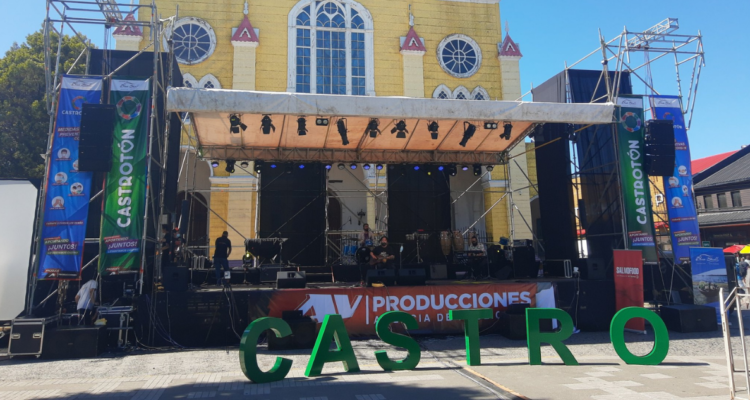 Castrotón reunió más de 235 millones para ir en ayuda de damnificados incendio