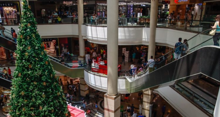 Confirman primeros contagios comunitarios de Ómicron en la región Metropolitana