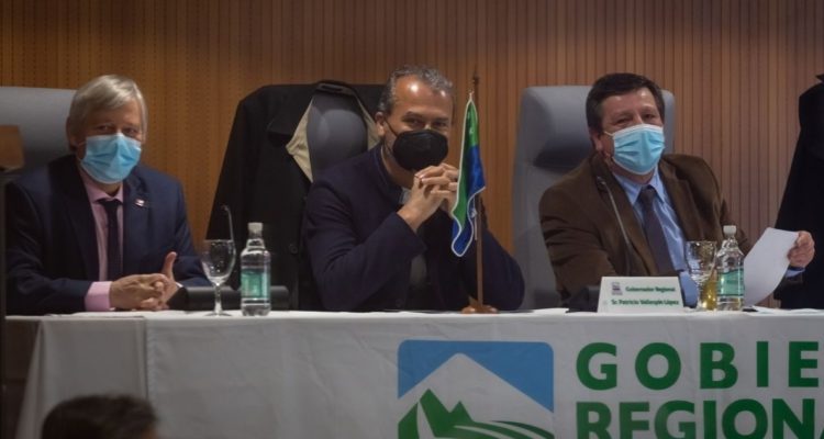 Cores de Los Lagos coordinan trabajos con gobernador Vallespín