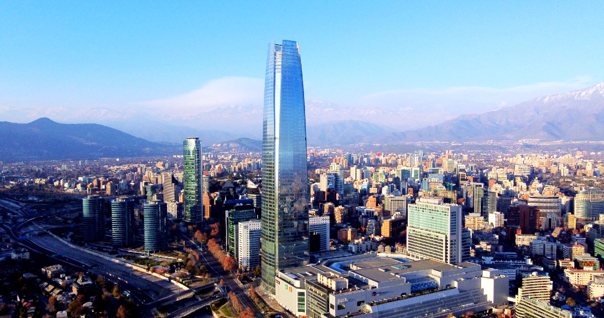 Crece demanda por arrendar en el Gran Santiago: 3 comunas concentran stock de departamentos