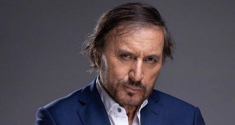Carlos Pinto, el conductor de Mea Culpa.