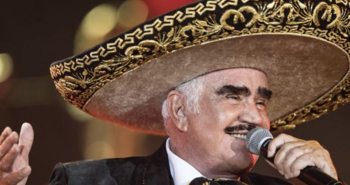 El cantante Vicente Fernández en uno de sus conciertos.