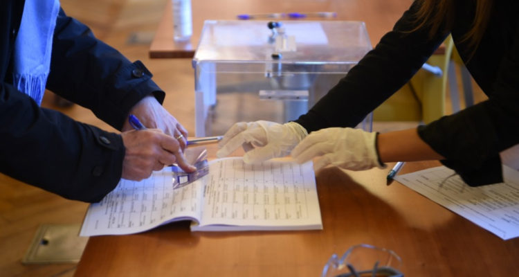 Expertos de la salud entregan recomendaciones sanitarias ad portas del balotaje en Chile