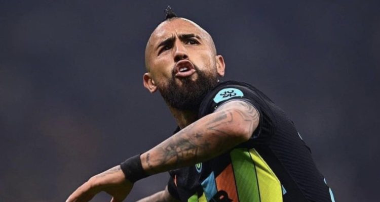 Aseguran que Arturo Vidal llegará al Atlético Mineiro