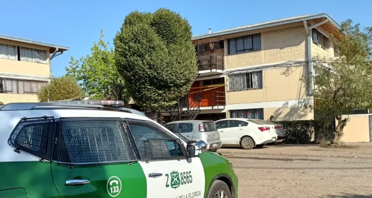 Investigan posible femicidio frustrado en La Florida: supuesto atacante está en riesgo vital