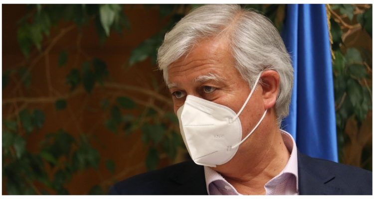 Diputado Gastón Saavedra propone aumentar pensión garantizada universal