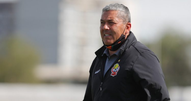 Gustavo Huerta seguirá en Cobresal.