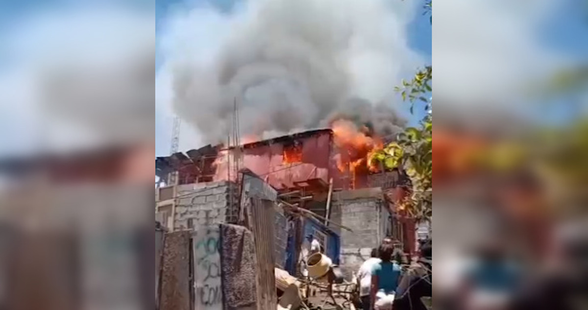 incendio-casa-antofagasta.jpg