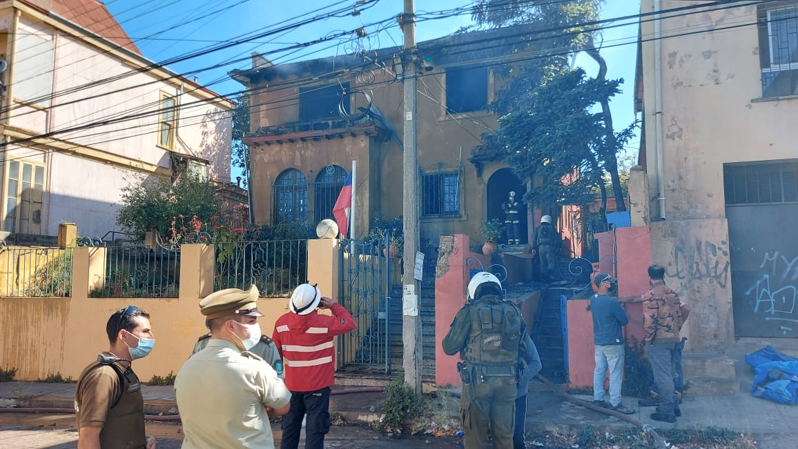 incendio en vivienda de Valparaíso