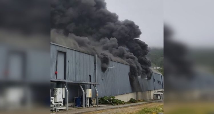 incendio que dejó dos trabajadores heridos