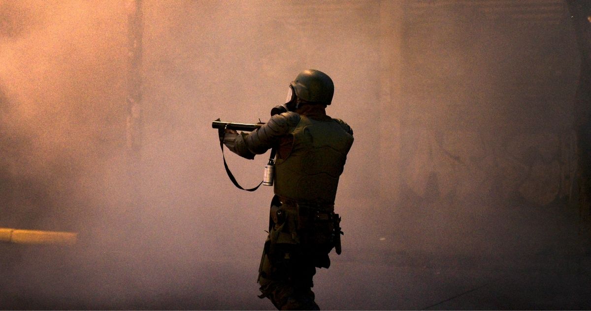 Peritaje del Ejército niega que armas de Carabineros provoquen daños