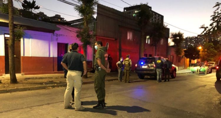 Investigan homicidio en Estación Central: hombre murió baleado tras una riña