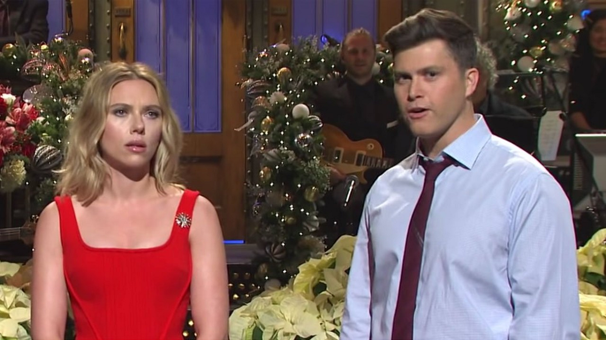 Johansson y Jost en un episodio de Saturday Night Live (SNL)