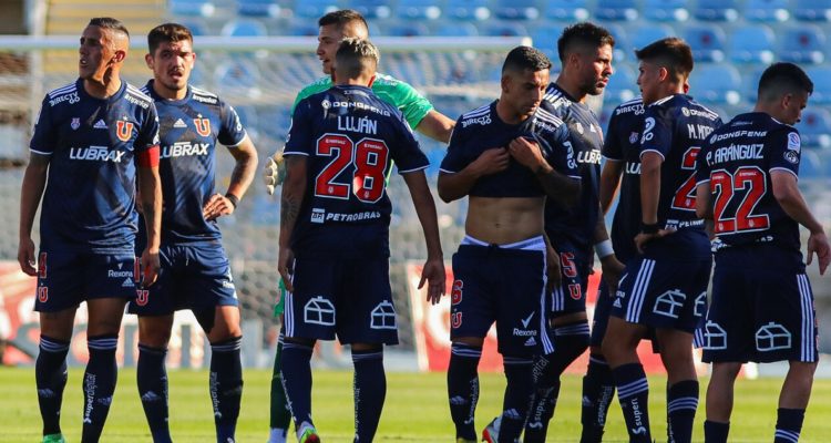 Jugador de La u pasó la noche en una comisaría.