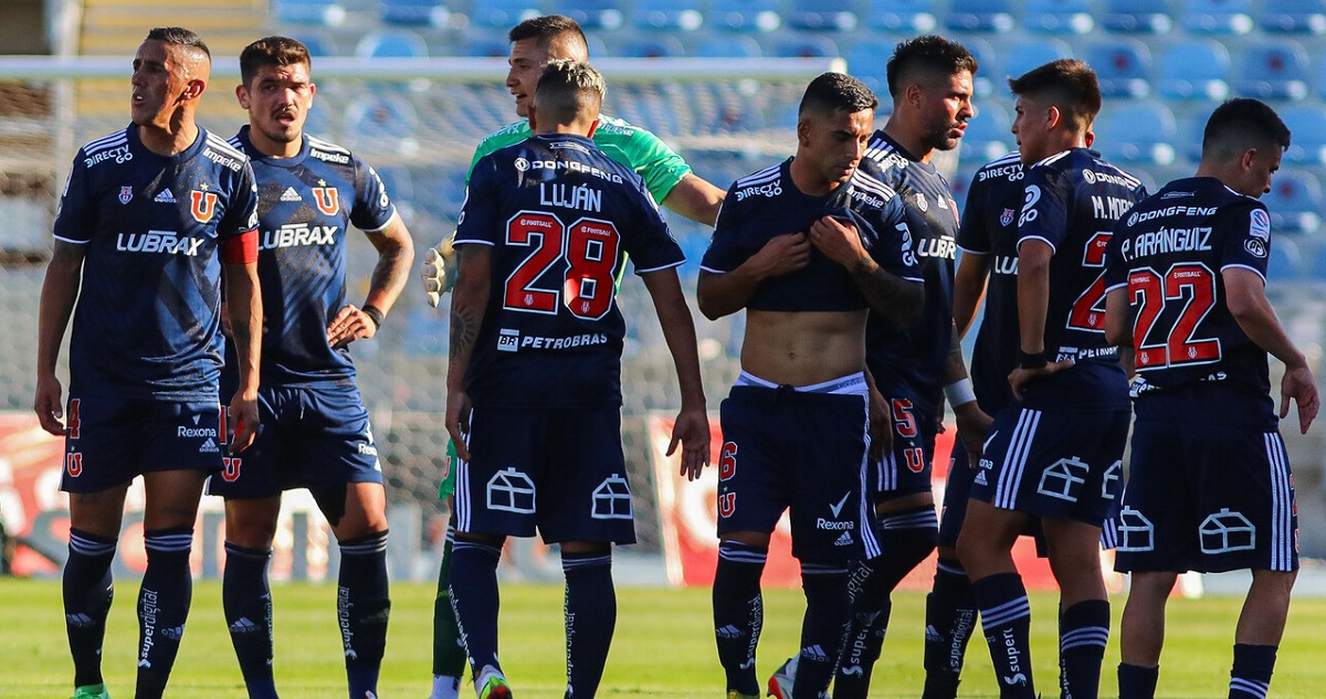 Jugador de La u pasó la noche en una comisaría.