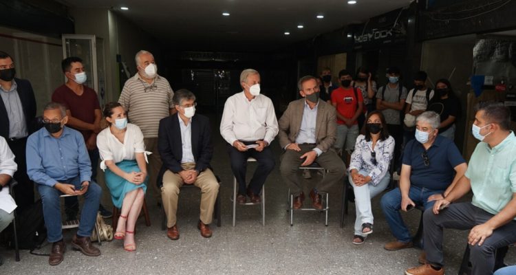 Kast se reunió con comerciantes de Santiago: “Lo que ha ocurrido acá no habla de dignidad”