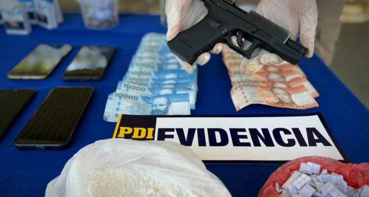 Droga y armas decomisadas