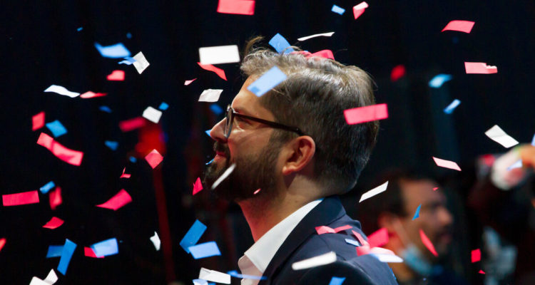 Líderes del mundo felicitaron triunfo de Gabriel Boric