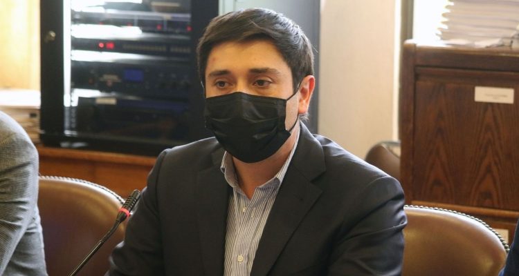 Diputado Calisto pide un IFE permanente
