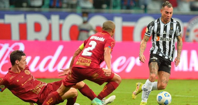 Vargas y Mineiro campeón